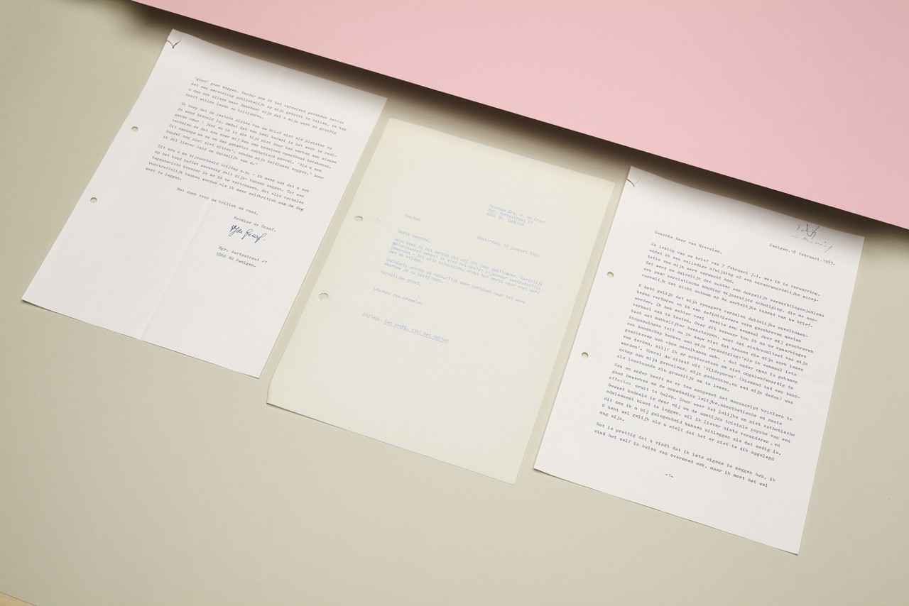 Geen asbakken, typemachines of schedels van korteverhalenschrijfsters